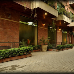 The Residency Hotel thumbnail 26