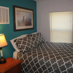 Yellowstone Motel - Adults Only thumbnail 16