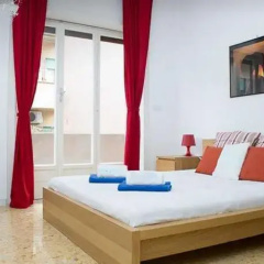 The Red Kitchen House thumbnail 2