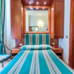 Raeli Hotel Lux - Bild 12