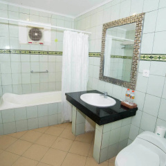 Attara Heritage Senggigi - Bild 6