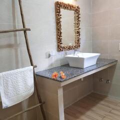 La Passe Holiday Villa in La Digue, Seychelles from 356$, photos, reviews - zenhotels.com photo 23