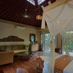 Taman Mesari Luxury Villa - Bild 1