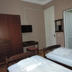 Tetriani Guesthouse thumbnail 7