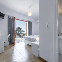 Maria Apartments thumbnail 3