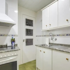 Cozy 2 Bedroom Next To Arc De Triomf thumbnail 13