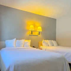 Super 7 Motel thumbnail 6