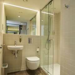 easyHotel Barcelona Fira - Bild 21
