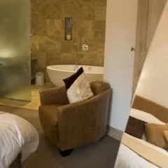 The Rooms thumbnail 4