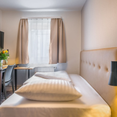 Signature Hotel Astoria Hamburg - Bild 3
