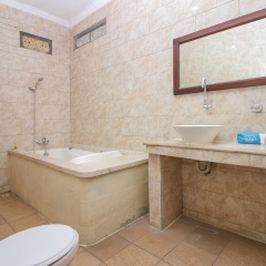 Airy Buleleng Kalibukbuk Lovina Bali - Bild 6