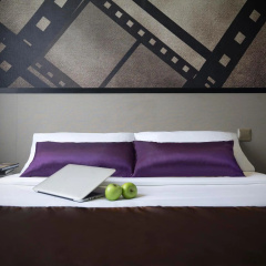 Hotel 81 Premier Hollywood - Bild 2