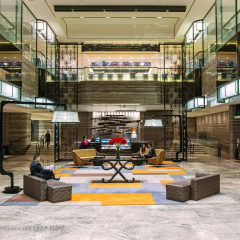 Royal Plaza Hotel - Bild 2