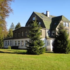 waldhotel AUSZEIT - Bild 1