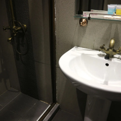 YCL Hotel thumbnail 7