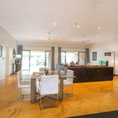 Private Self Catering Cottage in Victoria Falls in Buffalo Range, Zimbabwe from 422$, photos, reviews - zenhotels.com photo 2