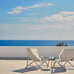 Aqua Blue Hotel thumbnail 23