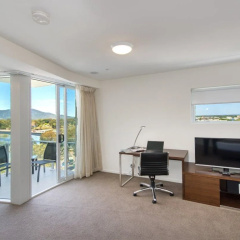 Empire Apartment Hotel