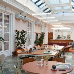 The Social Hub Madrid 4 star - Bild 21