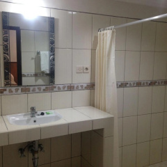 Dewa Bharata Bungalows Candidasa - Bild 7
