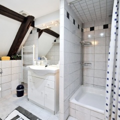 Ferienwohnungen & Gästezimmer Kachel - Bild 7