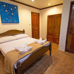 The Rose Pike at Boracay thumbnail 3