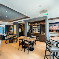 Premier Inn Darmstadt City Centre - Bild 18