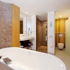 Patong Beach Hotel by See2Sea - Bild 10