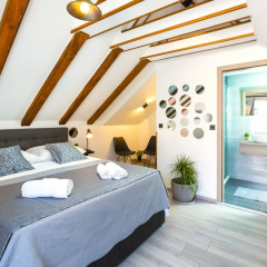 Sirius Luxury Rooms thumbnail 5