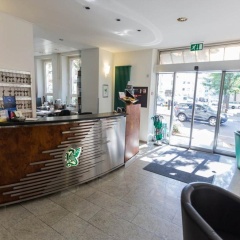 Becozy Self Check-in Pop-up Hotel Basel - Bild 1