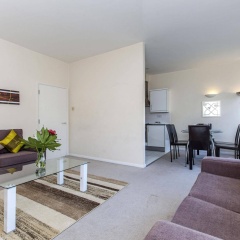 Club Living - Barbican Apartments - Bild 7