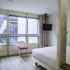 Qbic Hotel Amsterdam WTC - Bild 2