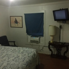 The Wolff Motel thumbnail 1