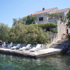 Stone House Gregov thumbnail 8
