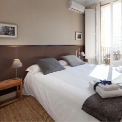 Habitat Apartments Eixample Balconies thumbnail 26