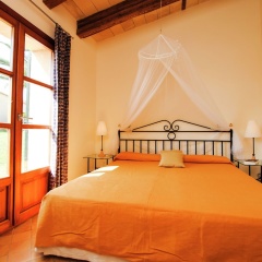 Ideal Holiday Home with Private Pool for Family & Friends - Bild 4