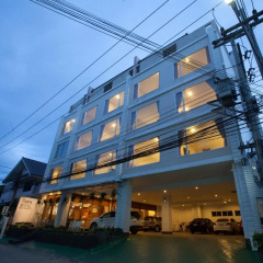 Fadragon Hotel