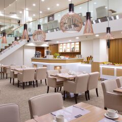 Parklane Resort and Spa в Санкт-Петербурге отзывы, цены и фото номеров - забронировать гостиницу Parklane Resort and Spa онлайн Санкт-Петербург питание фото 3
