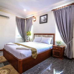 Tan Tower Hotel thumbnail 14