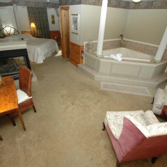The Arbor Inn thumbnail 10