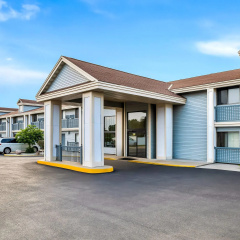 Super 8 by Wyndham La Crosse thumbnail 40