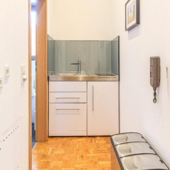 Charming City Apartment with parking spot - Bild 6