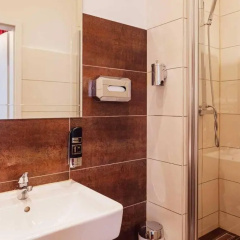 Hotel Hamburger Perle - Bild 7