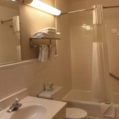 Governor House Inn Arlington/Falls Church thumbnail 7