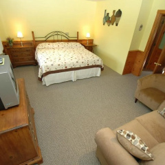 The Arbor Inn thumbnail 25