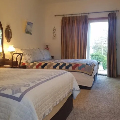 Yosemite Plaisance Bed & Breakfast thumbnail 4
