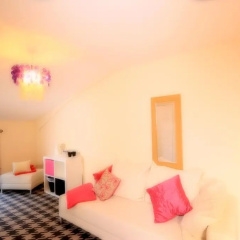 The Brown Horse Hotel thumbnail 4