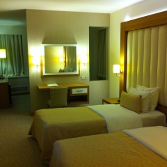 Park Royal Hotel - Bild 2