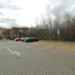 Cozy Studio with free parking - Bild 14