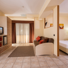 Hotel Domidea - Bild 11